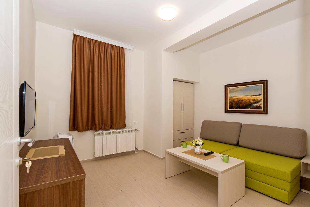 Apartment Valentino *